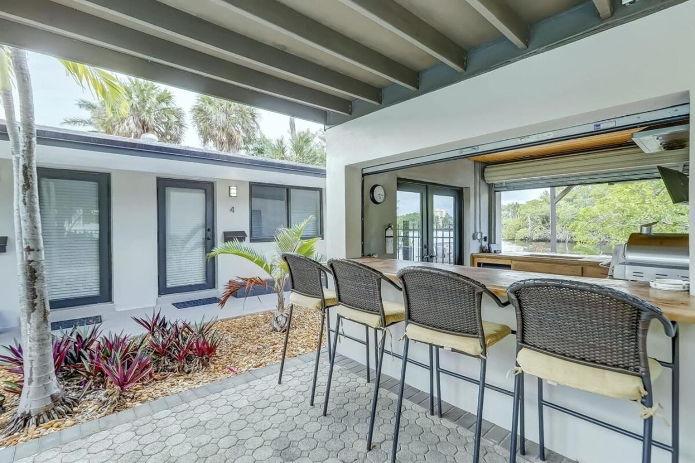 Waterfront Apartment Private Patio Pool Φορτ Λόντερντεϊλ Εξωτερικό φωτογραφία