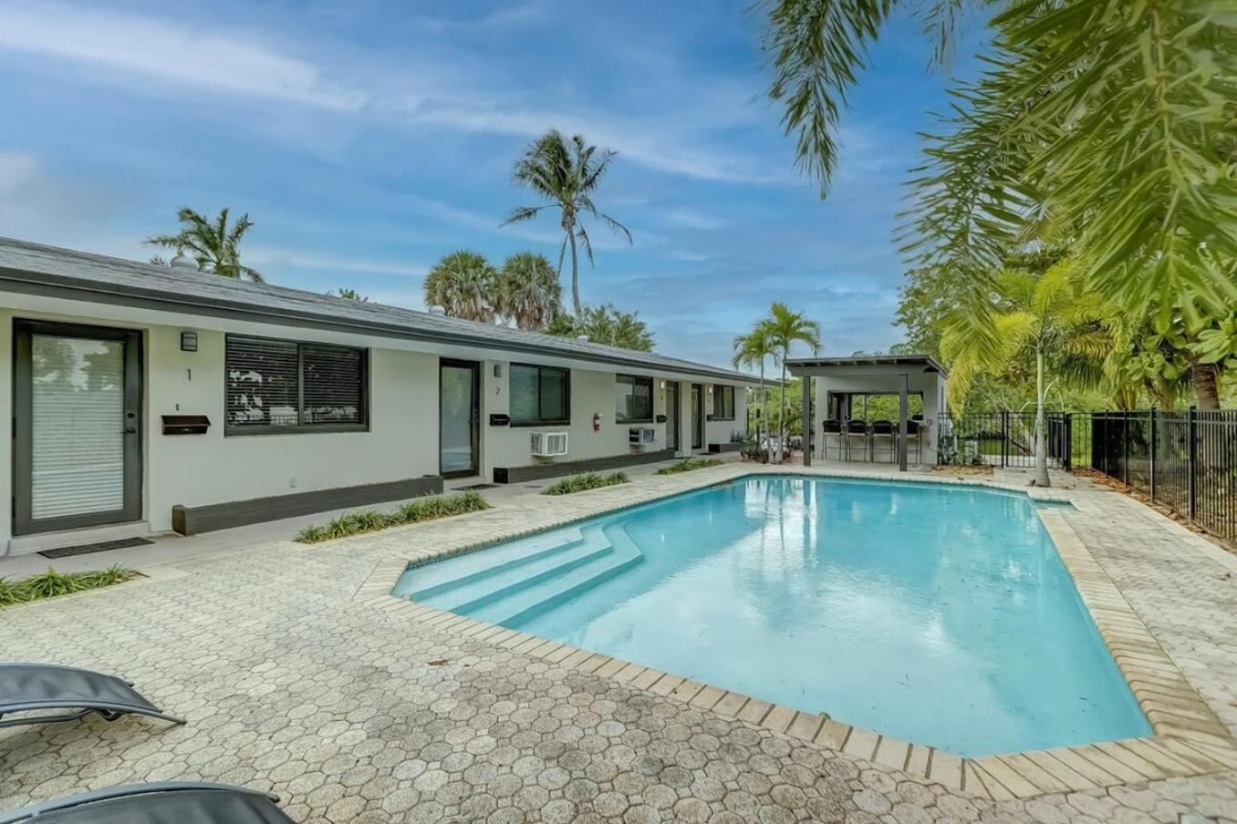 Waterfront Apartment Private Patio Pool Φορτ Λόντερντεϊλ Εξωτερικό φωτογραφία