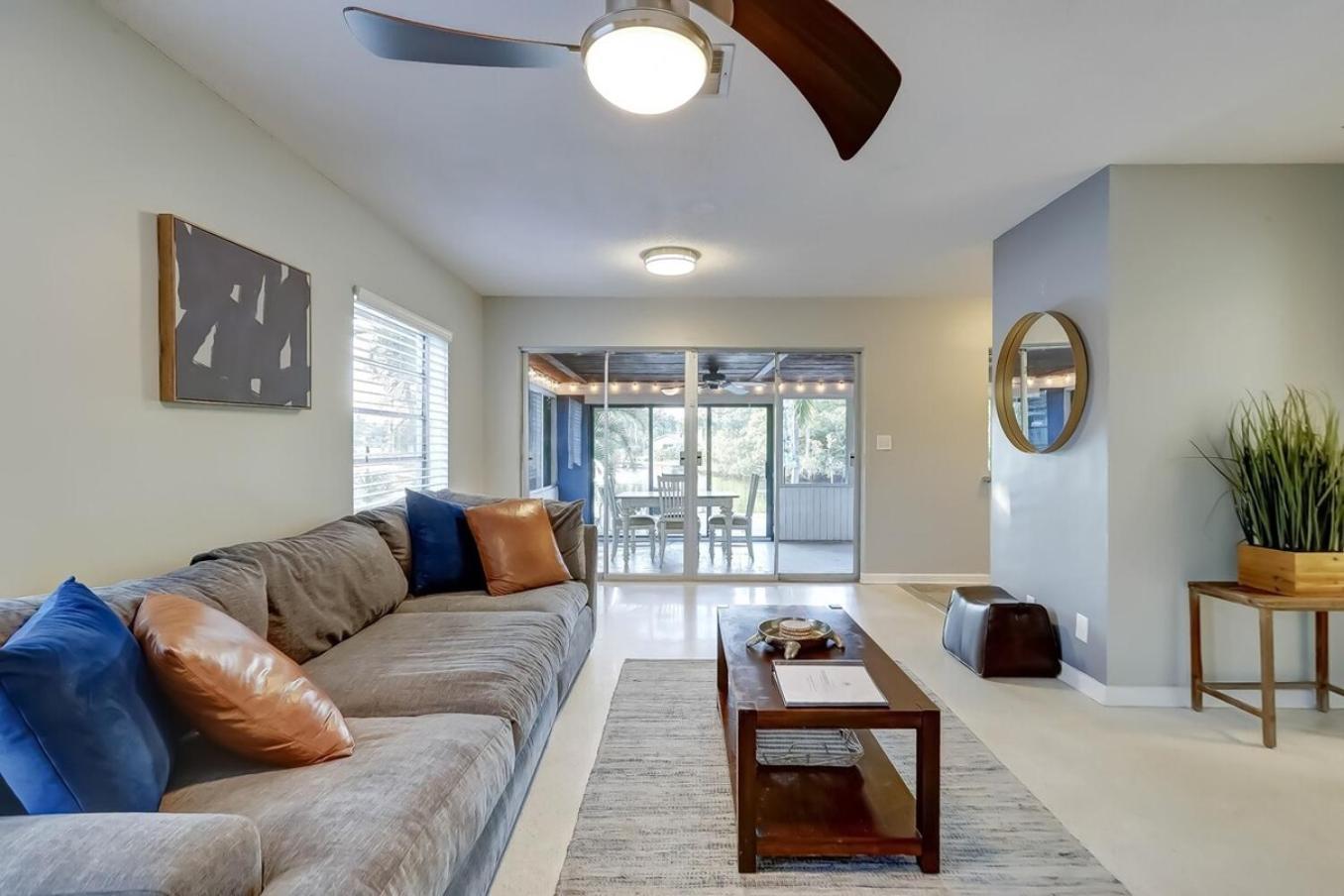 Waterfront Apartment Private Patio Pool Φορτ Λόντερντεϊλ Εξωτερικό φωτογραφία